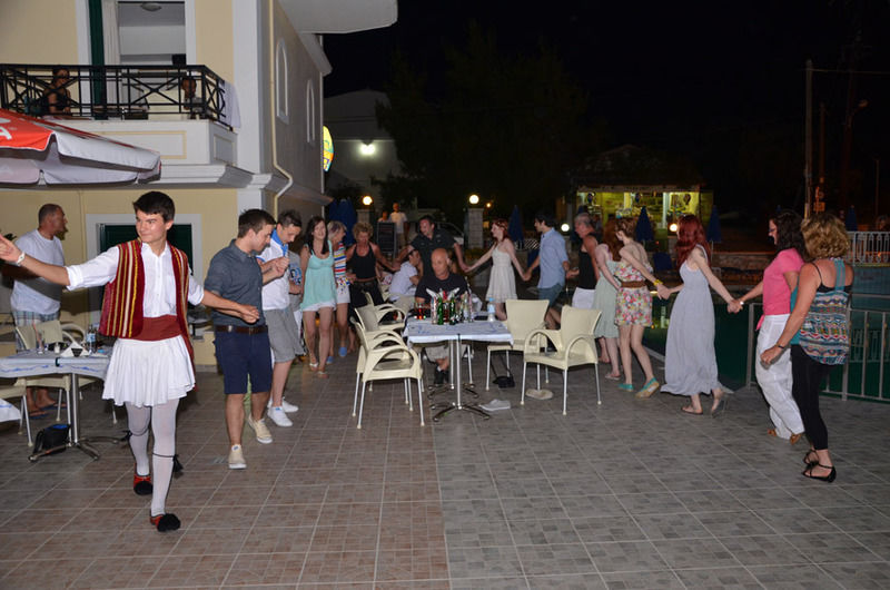 Alamis Hotel & Apartments Ciliví Kültér fotó